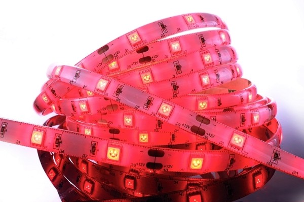 Flexibler LED Stripe IP 33, 12V, 5 m Rolle, rot