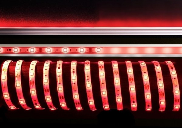 KapegoLED Flexibler LED Stripe, 5050-30-12V-rot-5m, Rot, spannungskonstant, 12V DC, 36,00 W, EEI: B
